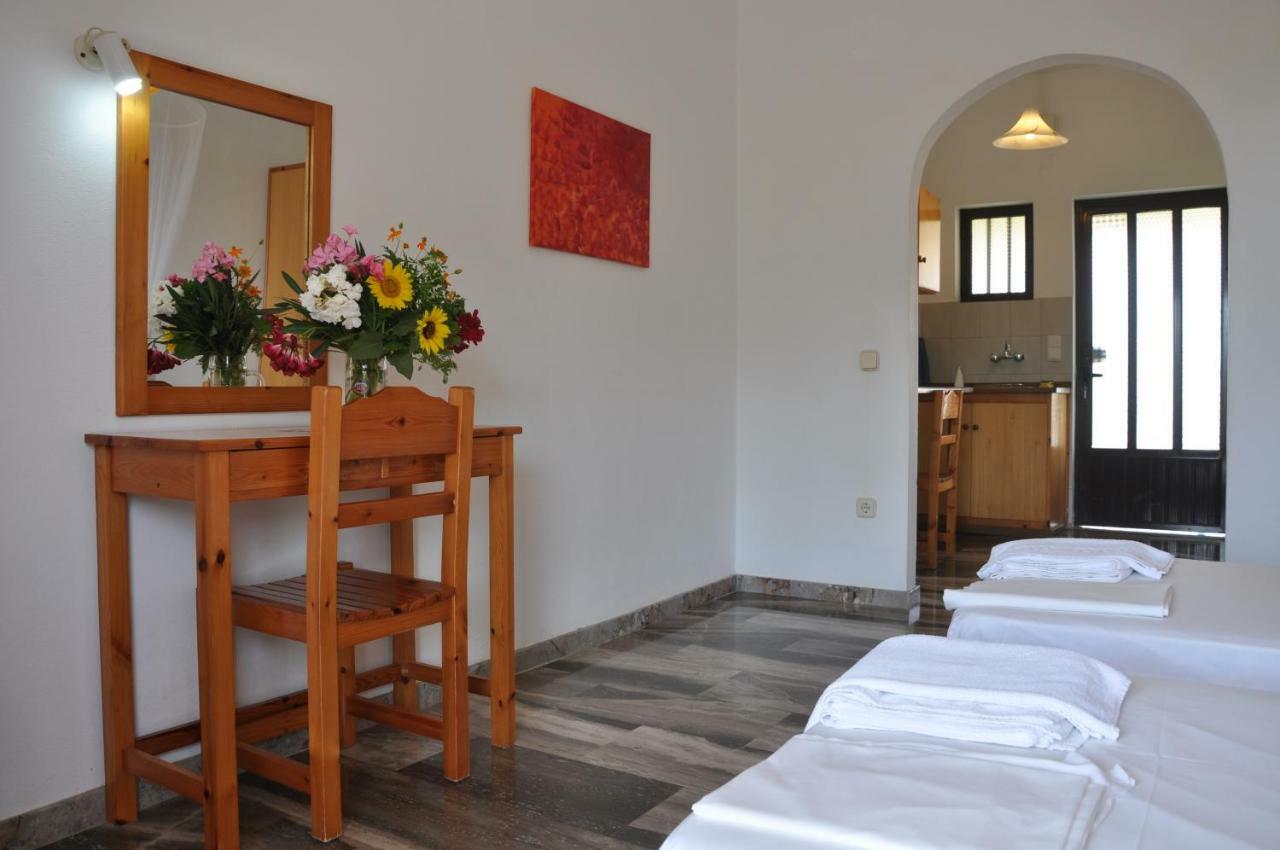 Honigtal Farmland Villa Agios Georgios Pagon Exterior foto